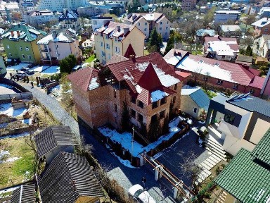 Продаж будинку у Трускавці