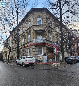 Продаж 1-к. кв-ри під комерцію або житло по вул. Одеській. Привокзальна