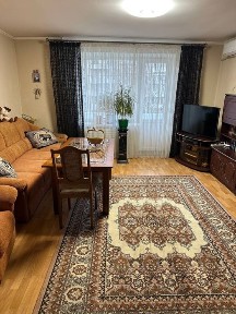 Продам 3к. кв в гарному стані! 68м2! Цегляний будинок