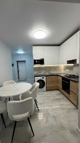 Оренда квартири з новим сучасним ремонтом Перша Здача