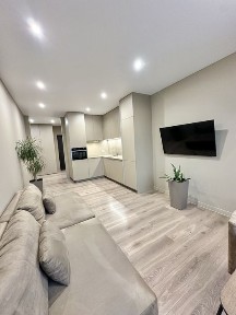 Київ, Печерський, вулиця Джона Маккейна 3А