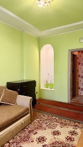 Продається двох кімнатна квартира з автономним опаленням