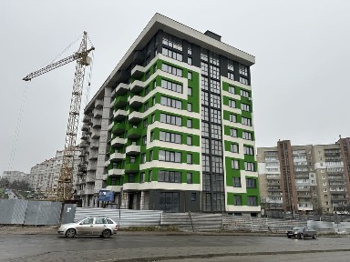 Продаю 3 к кв по вул. Коновальця