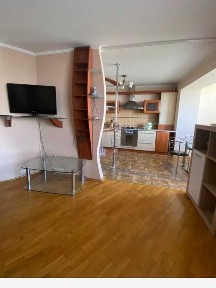 Пропонуэмо до оренди 3кім квартиру в Центрі міста