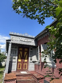 Цегляний будинок з городом у Прилуках від власника