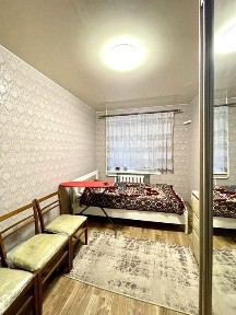 Продад 3 кімнатноі квартири на першому поверсі Інгульський район