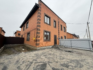 Продам таунхаус з ремонтом супер ціна