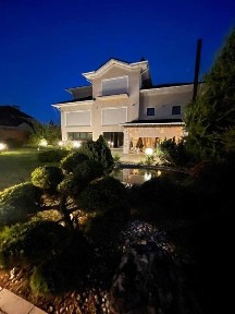 Продаж сучасного будинку преміум-класу