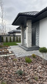 Стильний одноповерховий будинок з ремонтом - заїжджай і живи!