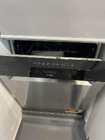 Трикімнатна квартира на середньому поверсі