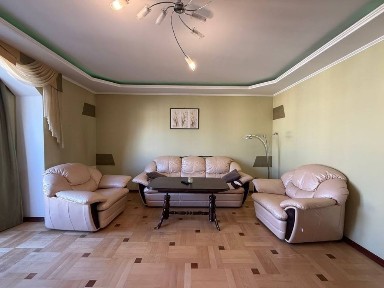 Оренда 5кімн. 2рівневої квартири в новобудові, вул. Драгана. Сихів.