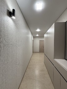 2 кімнатна квартира з ремонтом 60м2, 3 поверх, район Центральний парк!