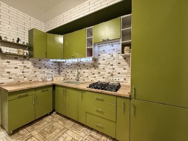 Продаж без комісії 46 м2 простору та затишку по вул Боголюбова 35