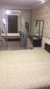 Сдаю 2,х комн квартиру ул Гайдара 37