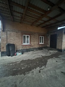 Продаж будинку по вулиці Нагірна.