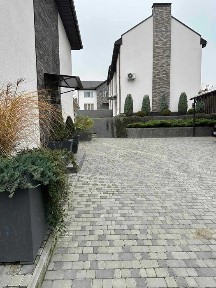 Продам ТАНХАУС Победа 4