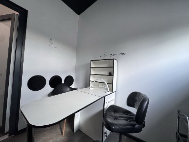 Аренда кабинета для мастера маникюра на 15 дней, СВЕТ ВСЕГДА ЕСТЬ