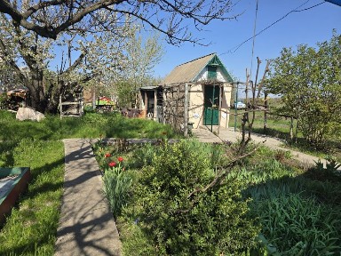 Продаж 19 соток приват. ділянки з будинком кооп. 