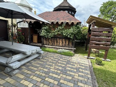 Відпочинок в Карпатах. Садиба Каріна