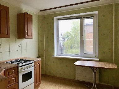 Квартира на Героїв Маріуполя (Героїв Бресту) без меблів і без техніки