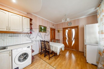 Продаж квартири, вул. Касіана, ЖК Жокей, Голосіївський р-н