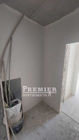 У продажу 1 кімн. квартира у с. Молодіжне