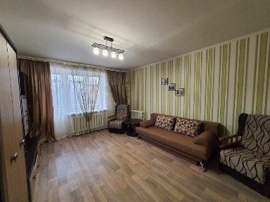 Є-відновлення! Велика 1-кімнатна квартира з ремонтом.