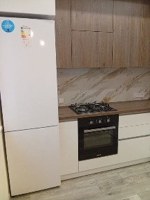 Завжди є світло та гаряча вода, оренда 2 кімн. квартири в центрі міста.