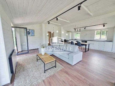 Оренда одноповерхового будинку 100м² з панорамним краєвидом