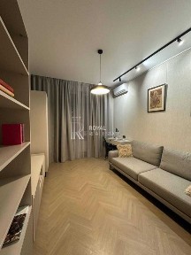 Оренда Квартира 2-к 82 м. кв вул. Микільсько-Ботанічна 17/19 Ліфт Центр