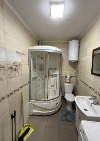 Центр. Здається 2-кімнатна квартира