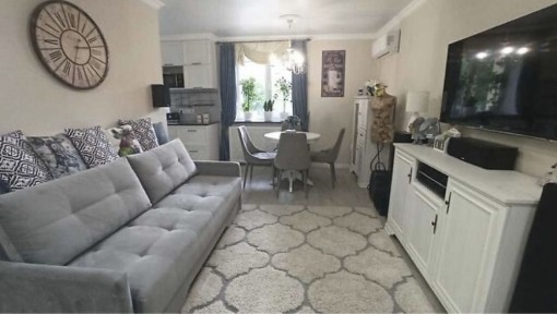 Центр. Здається 3-х кімнатна квартира