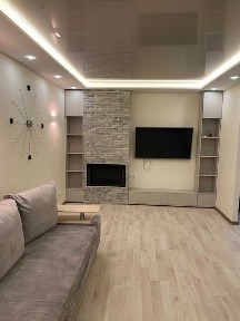 Сдам 3 к. квартиру <a href='/newbuilding/6129/view/zk-roganskii'>Роганский</a> Жилмассив, сотрудничаю