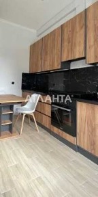 Однокімнатна квартира з ремонтом Гатне