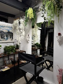 Центр! Сдам места маникюр/педикюр, бровист