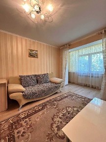 Двокімнатна квартира, гарний ремонт меблі техніка, р-н 3-ї Слобідської