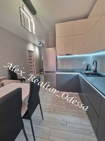 Сдам 1 комн квартиру. трц. Альтаир. Таирово. Киевский р-н.