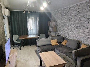 Сдам кухня студия и две раздельные комнаты на Таирово