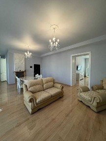 Сдам в центре по улице Преображенской