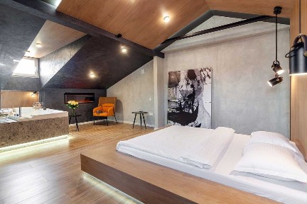 Апартаменти з джакузі у центрі Львова по вул. Балабана 23