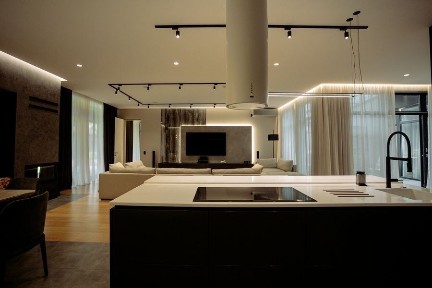 Продаж будинку, Киів