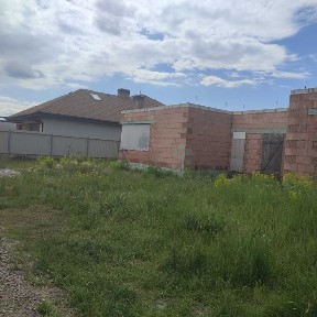 Продам будинок 240 м2, Осещина, КМ Міжріччя біля озера Сапфірове.