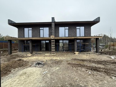 Сучасний Дуплекс в стилі Хай-Тек. Нова Ходосівка