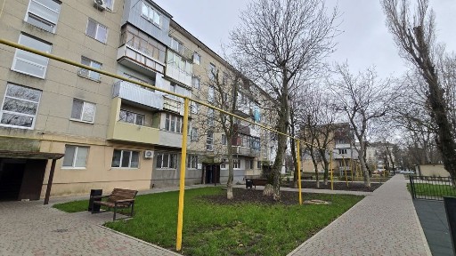 Хлебодарское, Продам квартиру 33 кв. Хрущёвка, 4 этаж, балкон