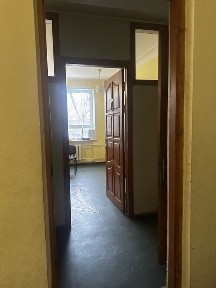 Оренда офісні приміщення біля площі