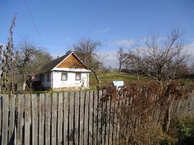 Продаж будинку Левків