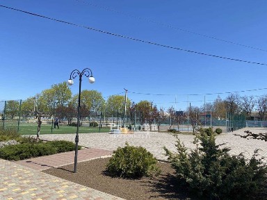 Продам будинок біля озера у Доброславі!