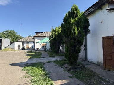 Виробничо-складські приміщення продаж