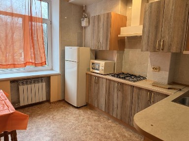 В аренду 2х комнатная квартира в центре