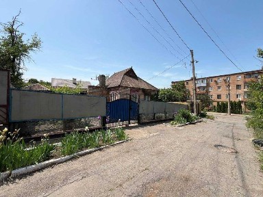 Обмін/ Продаж будинку з гаражем Площа Визволення